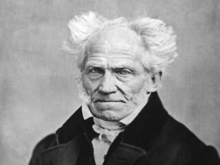 Arthur Schopenhauer, filósofo alemán: “El hombre común se preocupa por cómo pasar el tiempo; el hombre inteligente, por cómo usarlo”