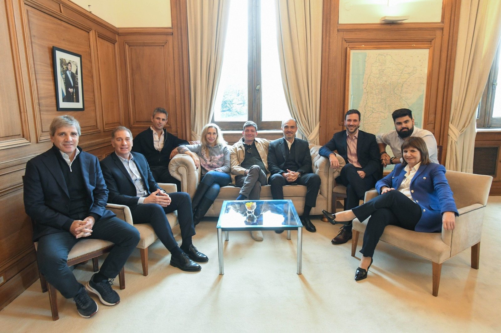 En un clima de convulsión interna, el Gobierno se reúne hoy para resolver las tensiones por el Presupuesto 2027