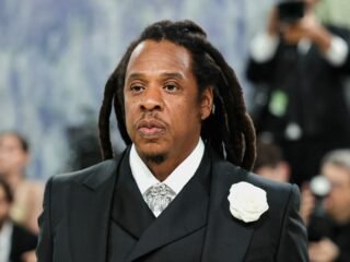 La mujer que acusó a Jay-Z de violación sexual se retracta: “Nunca me reuní con él”