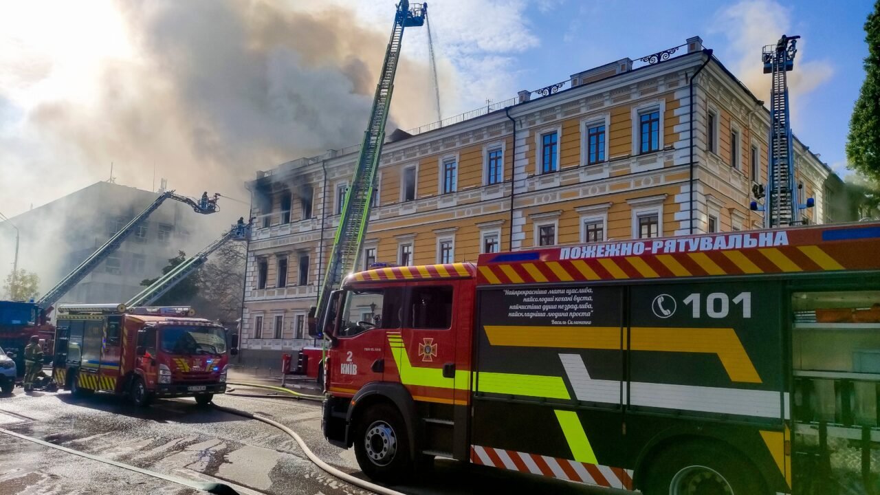 Guterres alertó del aumento de víctimas civiles en Kiev y pidió un alto el fuego «inmediato» tras el ataque a la Academia de Ciencias