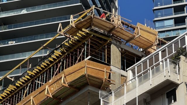 Expertos en construcción coinciden: “los costos subieron entre un 12% y 13%, mientras que los precios de los inmuebles se mantuvieron estables o incluso bajaron en términos relativos”