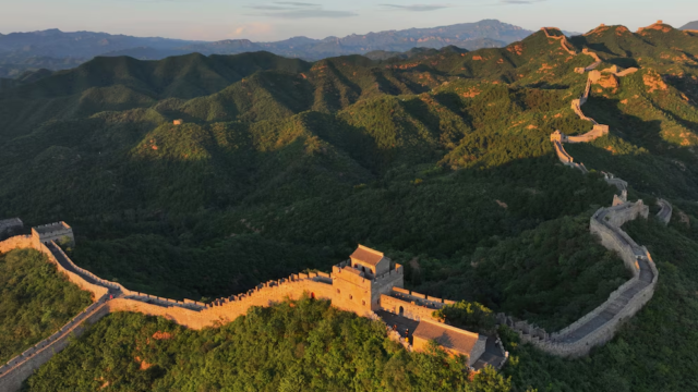 Denuncian la destrucción de un tramo de la Gran Muralla china por una mina ilegal de carbón