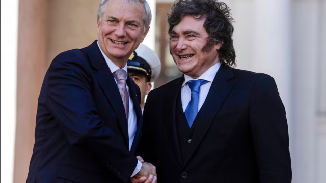 Malvinas: el ministro de Defensa de Chile apoyó a la Argentina, pero defendió la autodeterminación de los isleños