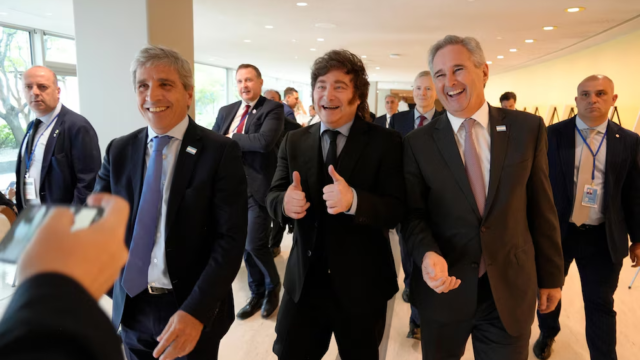 Javier Milei busca cerrar inversiones y acuerdos comerciales: de la privatización del Belgrano Cargas al Argentina Week