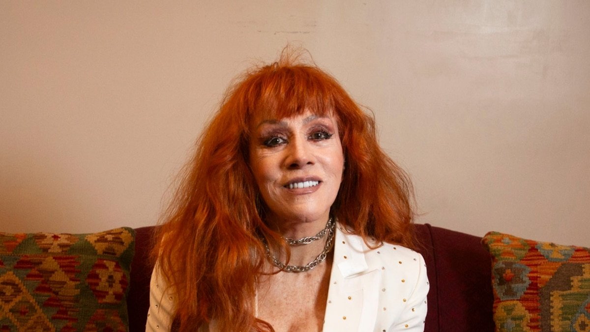 Linda Peretz: de su vuelta al teatro y su labor solidaria a su buena relación con su ex, Carlos Rottemberg