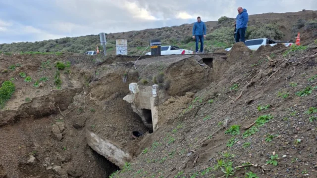 Ruta 3: reparan el socavón en La Lobería y estiman mantener el desvío por dos o tres días más
