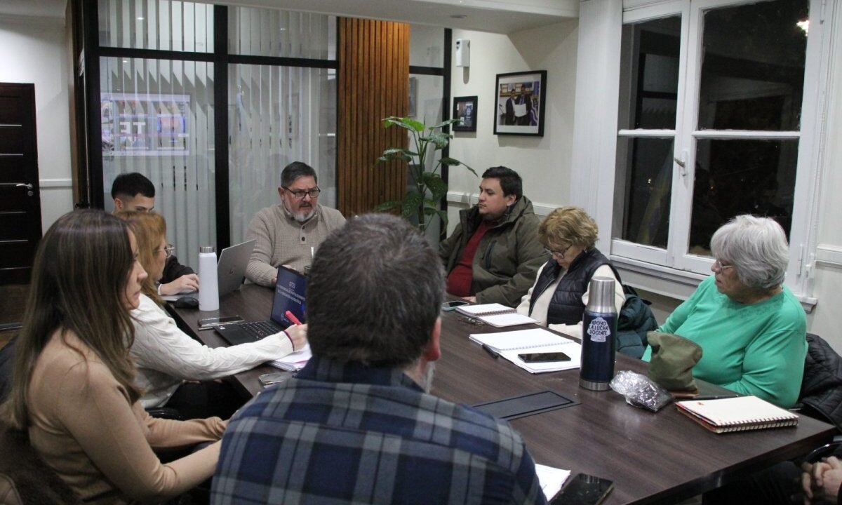El Gobierno Provincial llevó adelante la primera mesa técnica con ADOSAC