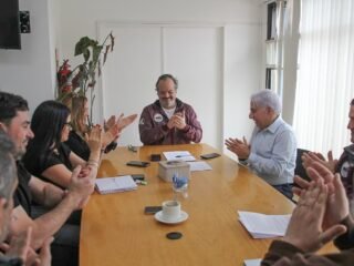 Santa Cruz garantiza cobertura de salud a los apuntadores portuarios tras más de 20 años de reclamos