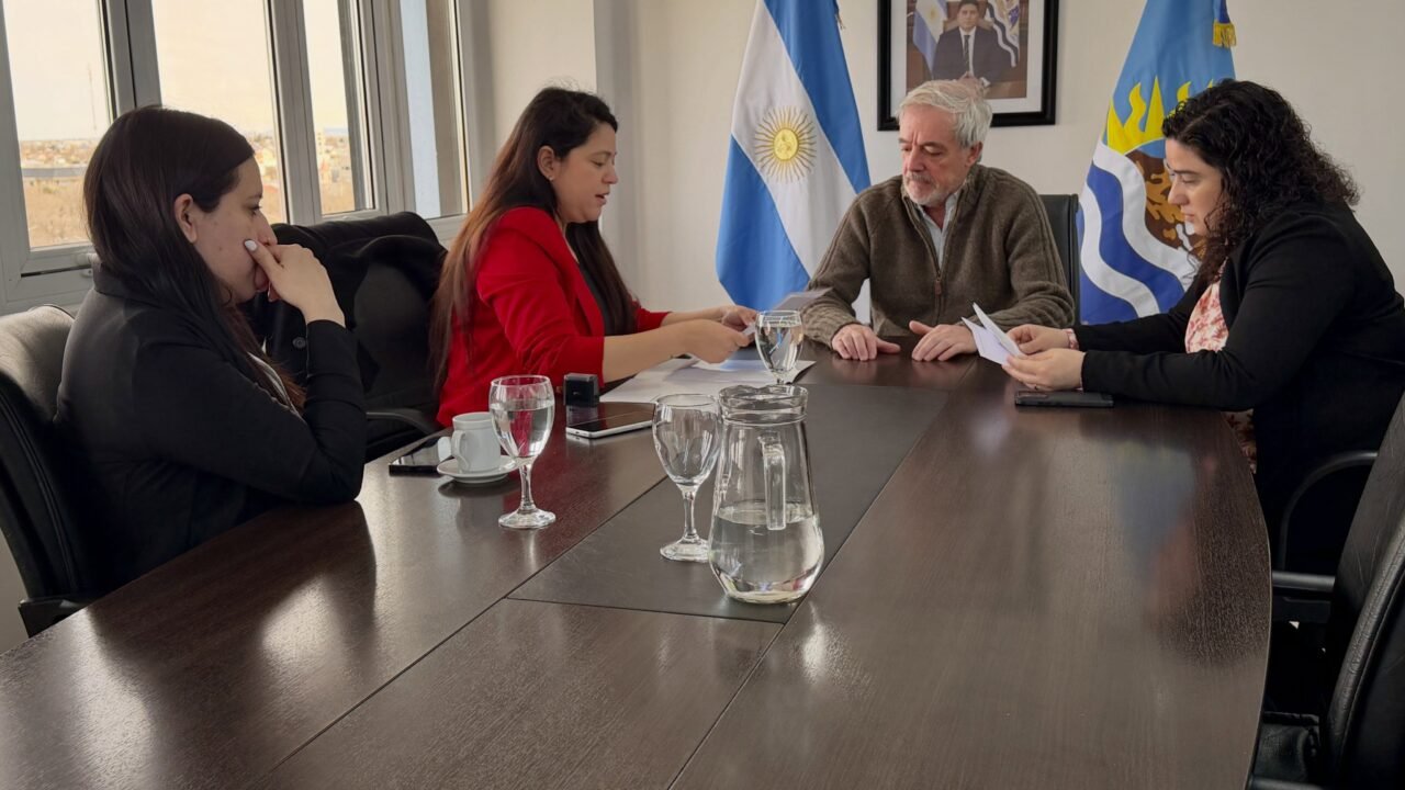 Distrigas S.A. y el Ministerio de Trabajo firmaron un convenio para promover la formación laboral