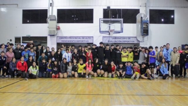 Del gimnasio Verón al CePARD: la historia de una kinesióloga que eligió acompañar al deporte