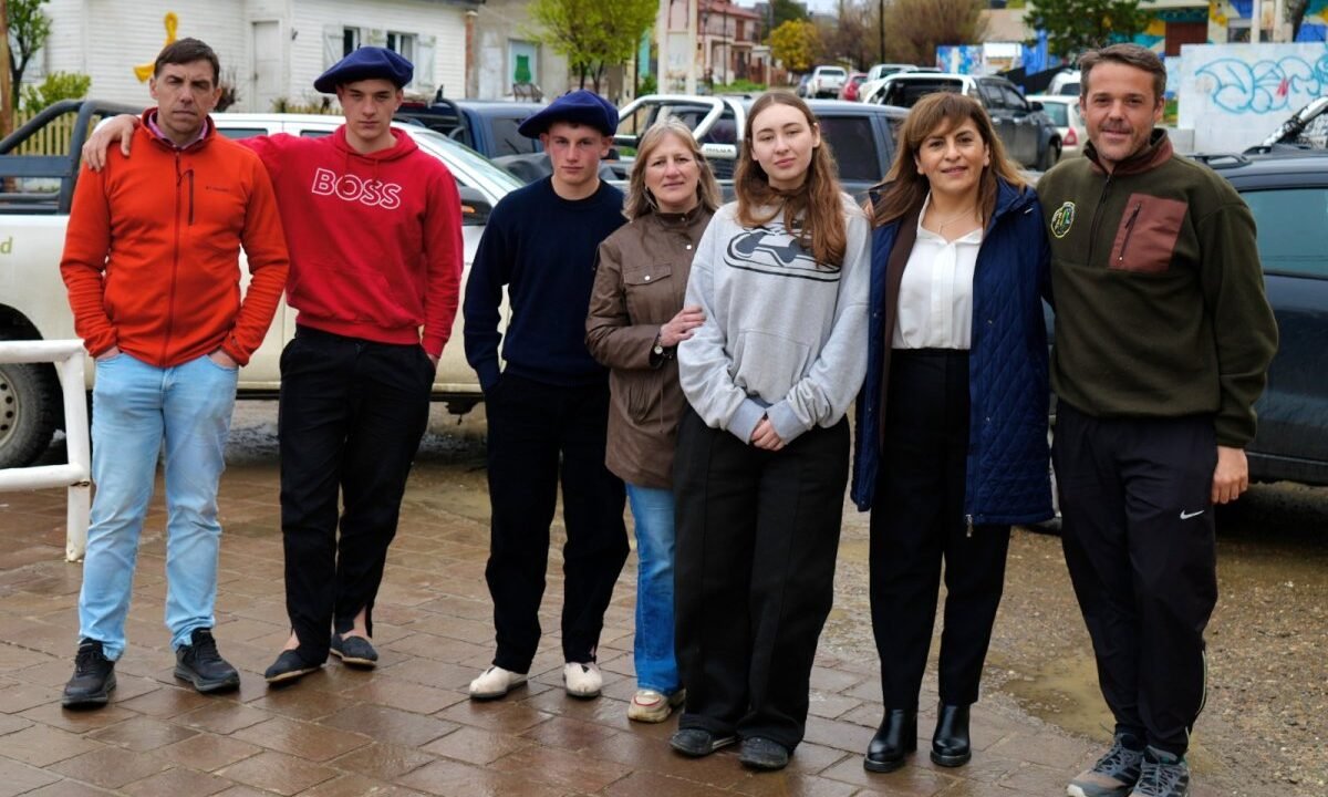 Rasgido recibió a los estudiantes de la Agropecuaria tras su destacada participación en las Ovinpiadas de Catamarca
