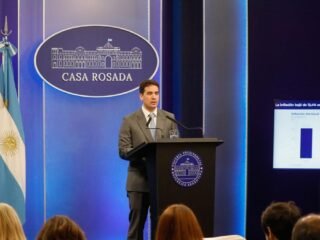 Adrián Ravier justificó la suba del riesgo país por la situación de Medio Oriente y el alza de tasas en la FED