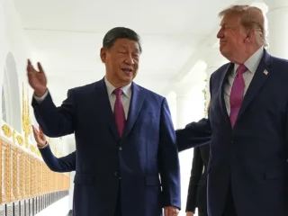 Xi Jinping le advirtió a Donald Trump que tienen la responsabilidad de desarrollar la IA bajo “control humano”