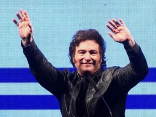 Milei no supera un techo en ningún escenario: qué pasa si enfrenta a Cristina, Massa o Kicillof