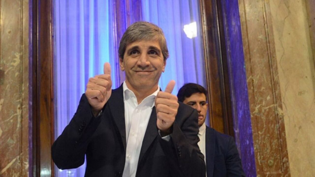 Caputo desvió US$ 2.156 millones para tapar su agujero financiero