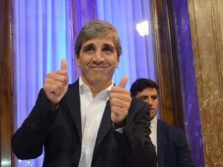 Caputo desvió US$ 2.156 millones para tapar su agujero financiero