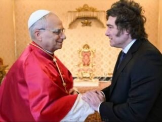 Economía familiar, morosidad y apuestas online: el Papa le marca la agenda a Milei