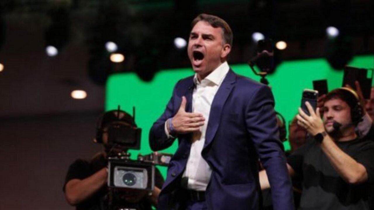 Crece la tensión en el Gobierno por la huida de Bolsonaro a Estados Unidos