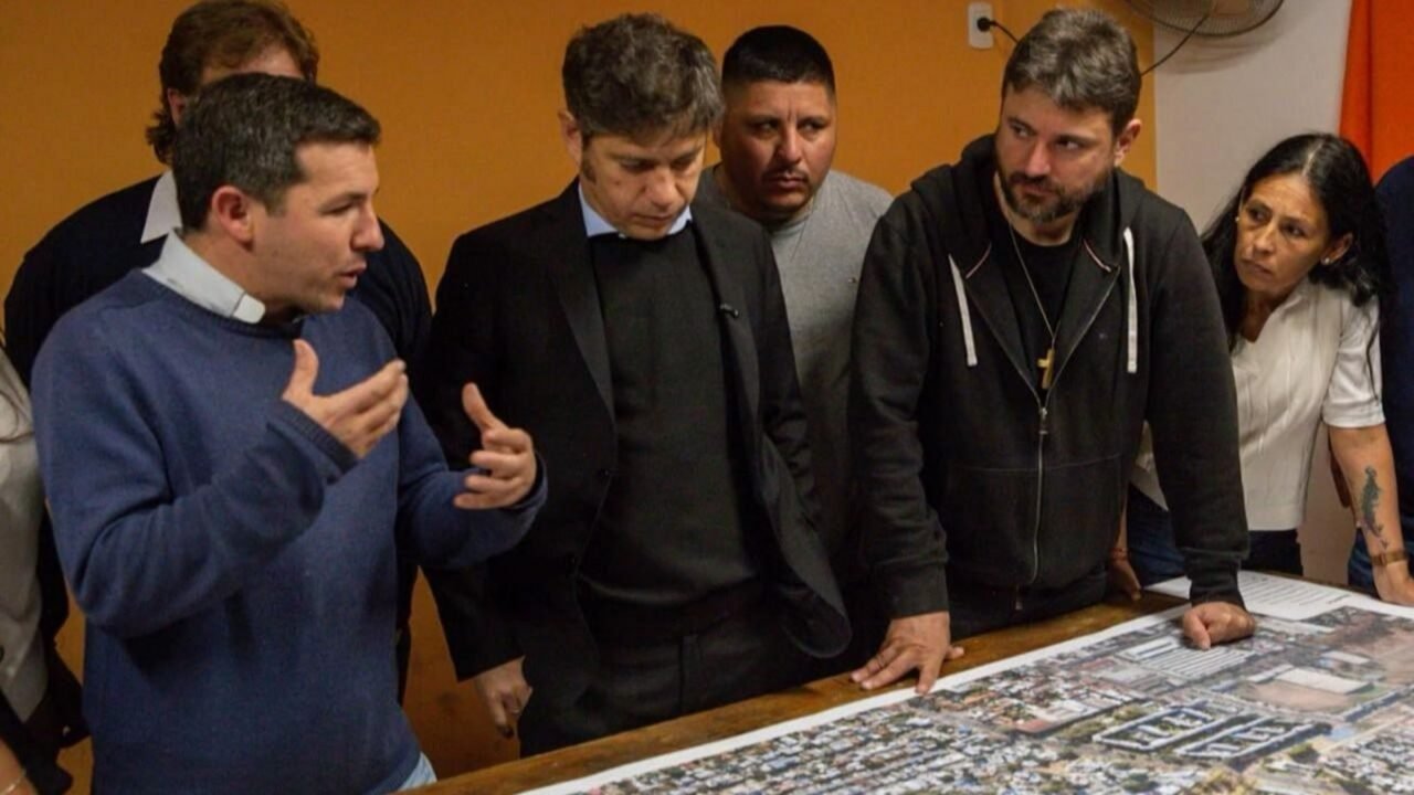 Kicillof y Grabois cerraron un foro en la UBA con duras críticas a Milei: «Falso profeta»