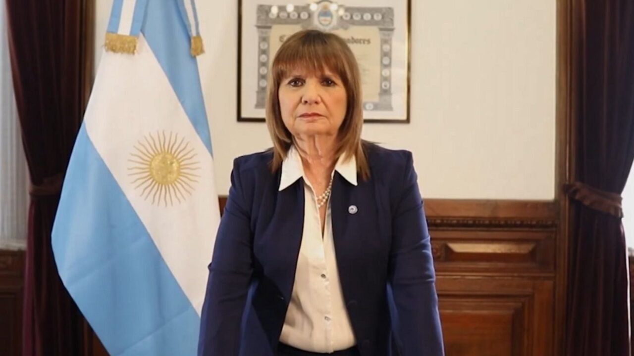 «Es un secreto»: el video de Bullrich para agitar su candidatura y volver a desafiar a Milei