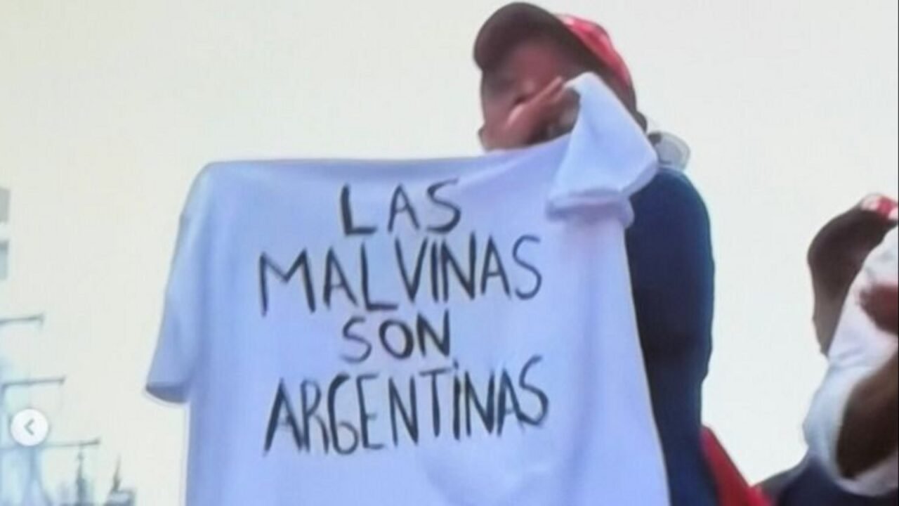Lula volvió a mostrar una remera de «las Malvinas son argentinas»