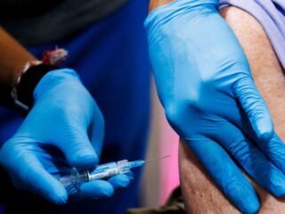 Un virus mutado está provocando una temporada de gripe prematura en Estados Unidos, especialmente en la costa oeste