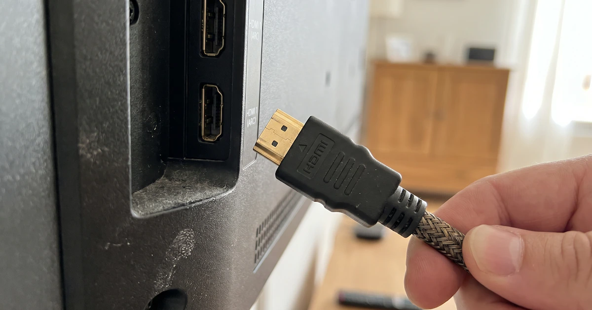 Cables HDMI de cobre vs. de fibra óptica: cuáles es la diferencia y cómo saber cuál escoger