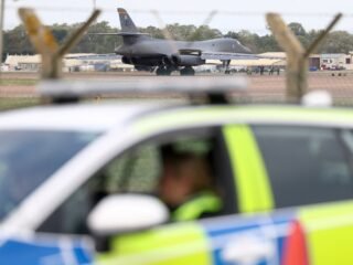 Detuvieron en Londres a un británico-iraní por el supuesto plan terrorista cerca de la base aérea de Fairford