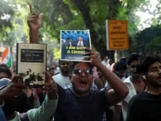 India: el movimiento “cucaracha” exige la dimisión del jefe electoral de India por cambios en lista de votantes