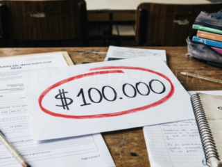 Polémica en Salta: un colegio exige $100.000 para anotar a los ingresantes de primer año
