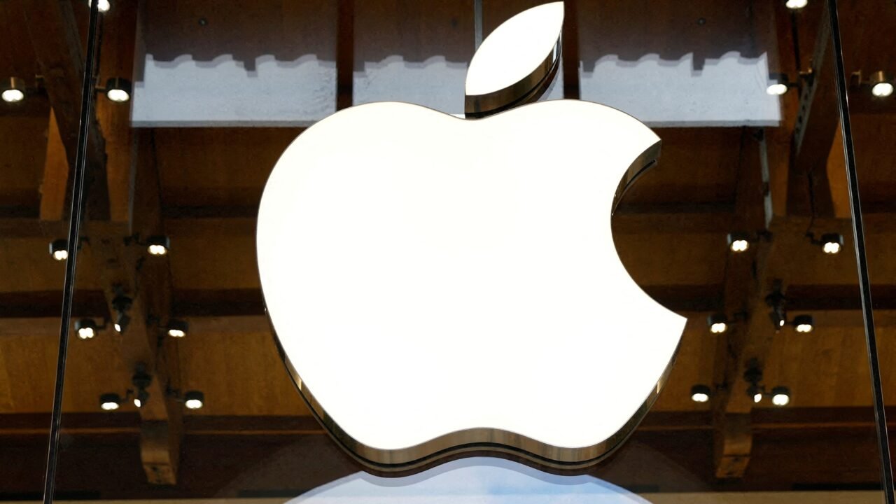 Apple marca un récord de cinco billones de dólares en Bolsa un día después de presentar HomeView