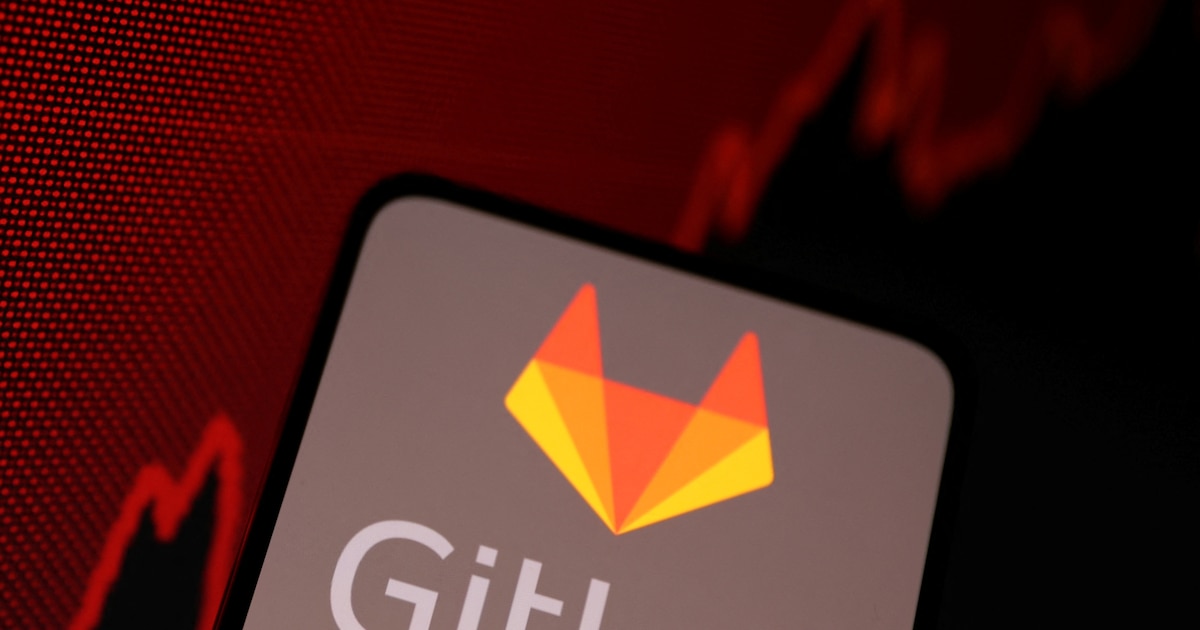 GitLab corrigió una falla crítica que permitía tomar el control de su IA Gateway