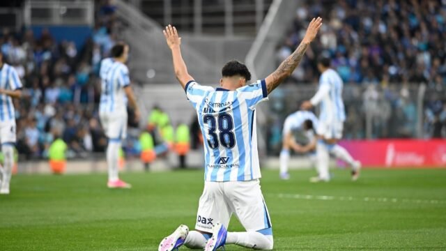 Racing, de soñar con la Libertadores a vivir el clásico “como la final del mundo” en una crisis sin fin