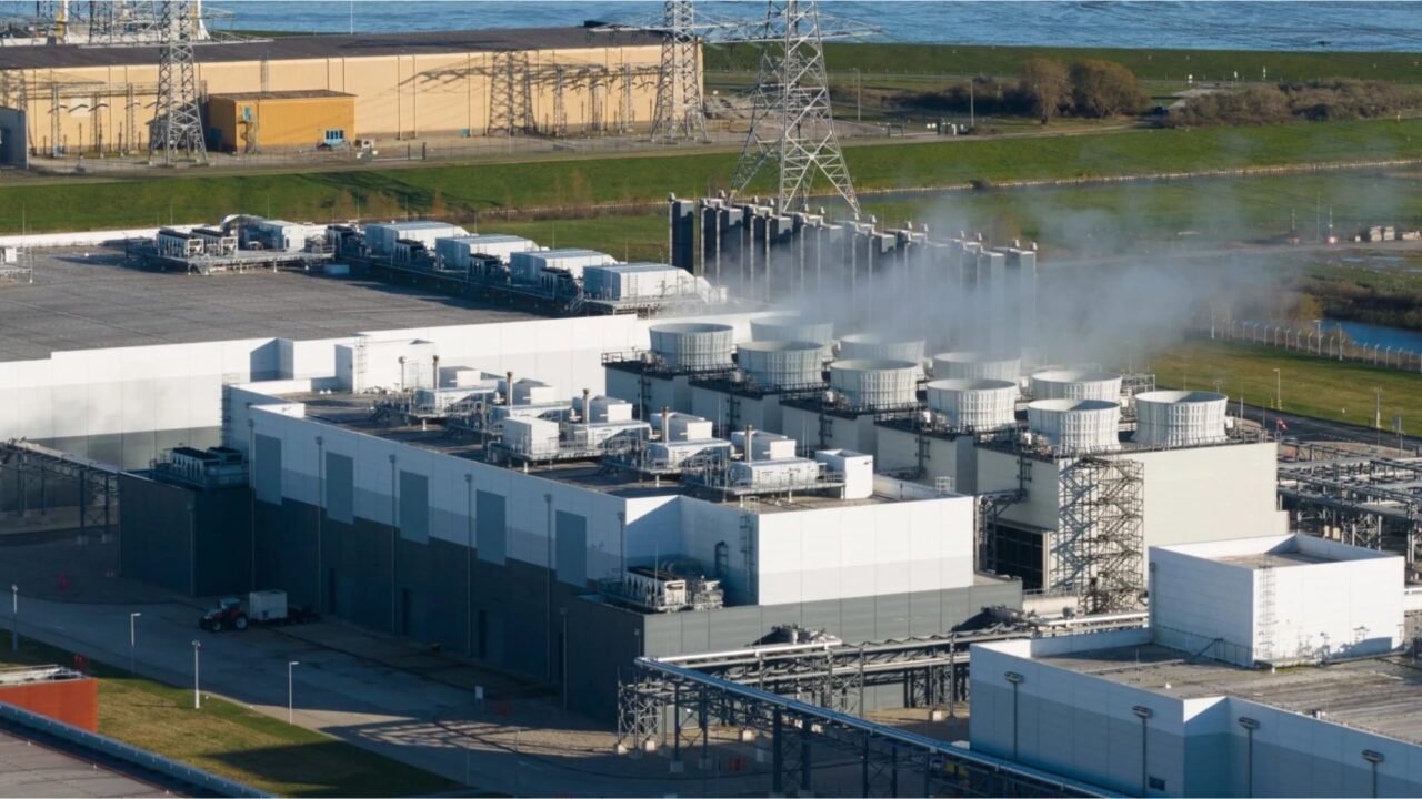Esta tecnología transforma el calor de los centros de datos de IA en agua potable