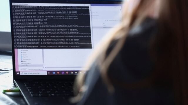 Ciberdelincuentes usan un poema para infectar miles de servidores con malware