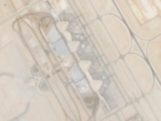 Ataques hutíes en Arabia Saudita: Riad canceló sus vuelos, hay 17 muertos y no hay fecha para reabrir el aeropuerto