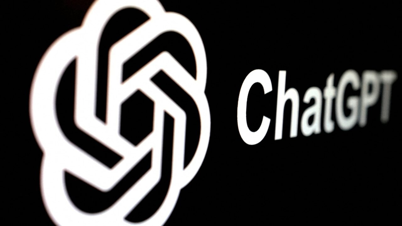 Un método de ataque logró que ChatGPT generara desnudos en el 13% de los casos