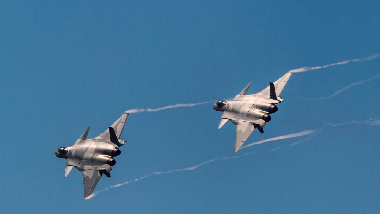 Taiwán denunció la incursión de 19 aeronaves chinas antes de las celebraciones por su Día Nacional