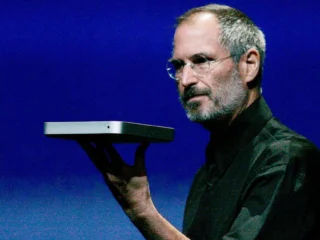 Steve Jobs rechazó los MacBook con pantallas táctiles, 10 años después Apple lanzó uno