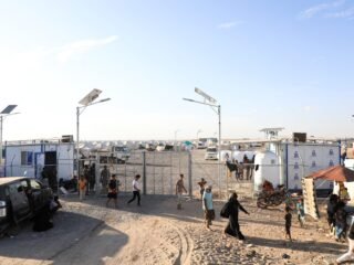La ONU informó que más de 250.000 personas huyeron de sus hogares en Yemen desde agosto por el recrudecimiento del conflicto