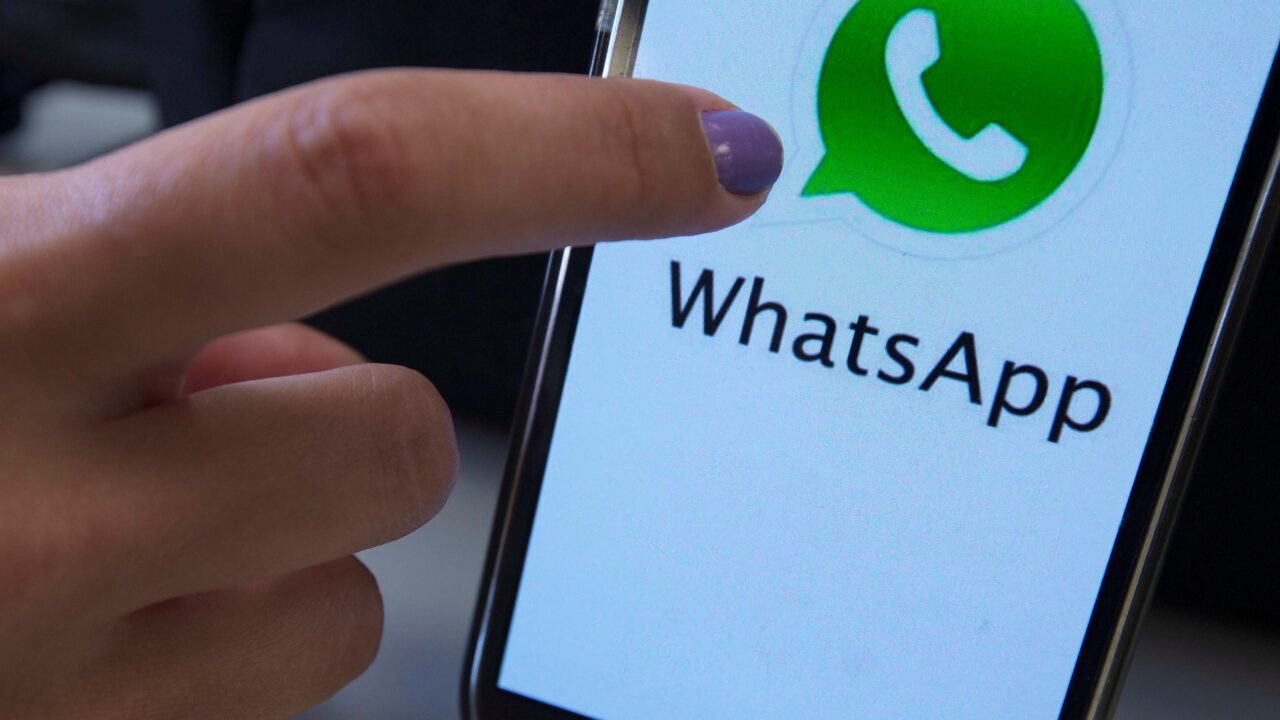 WhatsApp oculta una función para convertir documentos físicos en PDF sin salir de la app