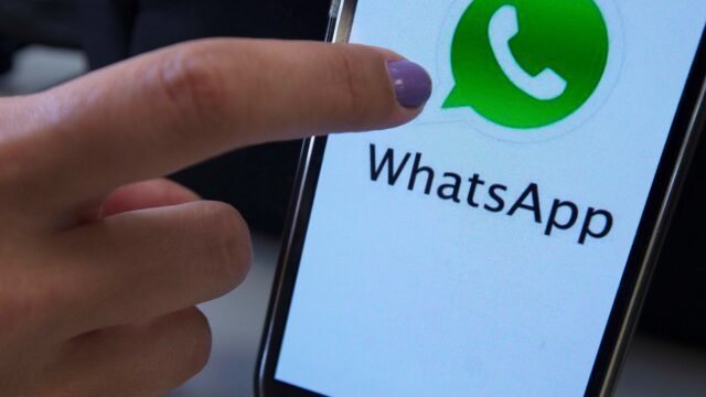 Cómo encontrar la papelera de WhatsApp y recuperar almacenamiento en un celular Android