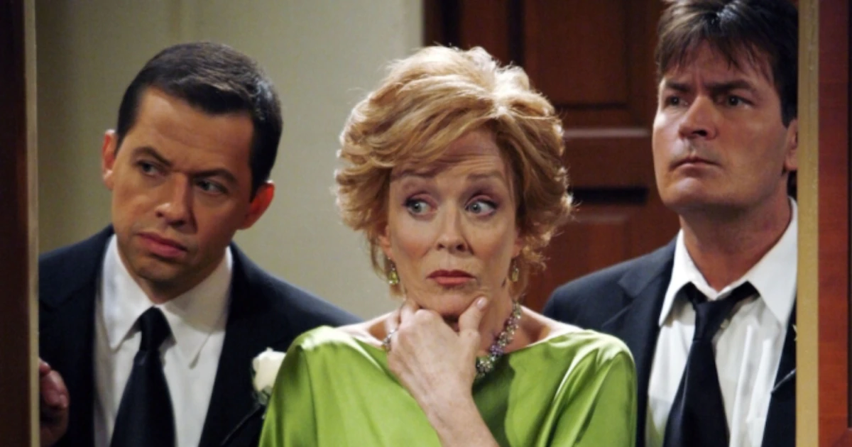 Holland Taylor cuestiona el salario que recibió en ‘Two and a Half Men’: “Nunca me dieron un aumento”