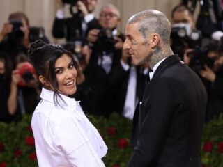 Travis Barker y Kourtney Kardashian: el mensaje que transformó una amistad de 15 años en una historia de amor