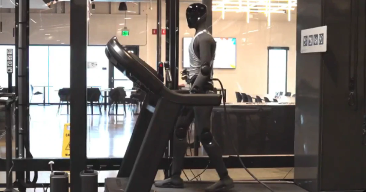 Nueve días caminando sin parar: así fue la prueba extrema de un robot humanoide para demostrar su resistencia