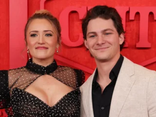 Emily Osment recordó las escenas íntimas con Montana Jordan en El joven Sheldon: “Era un niño con un peinado mullet”