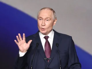 Putin se mostró dispuesto a negociar con Ucrania pero advirtió que las regiones anexionadas por Rusia no pertenecen a Kiev