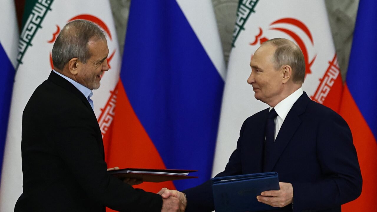 Putin ofreció a Irán el apoyo de Moscú en los esfuerzos de mediación para poner fin a la guerra de Medio Oriente