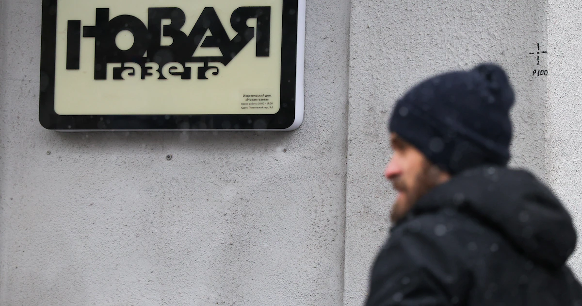 El periódico opositor ruso Nóvaya Gazeta anunció su cierre definitivo: “Los servicios secretos nos obligaron”