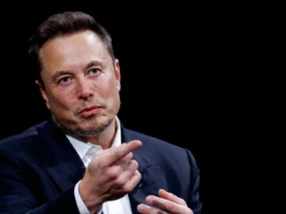 Qué fue lo que creó Elon Musk en el mundo del cine con IA